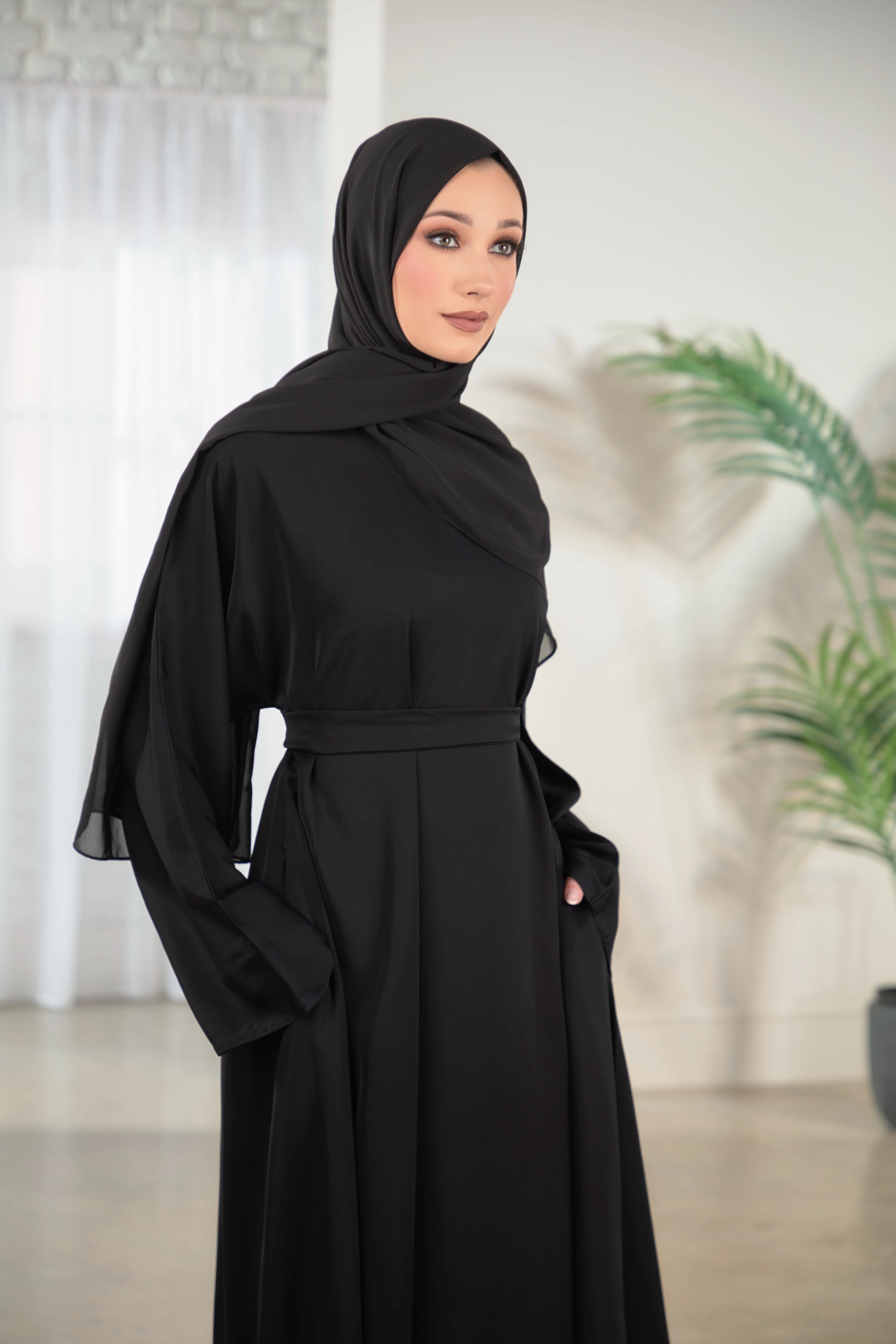 Casual Abaya with Pockets and Matching Hijab - Black - Image 3
