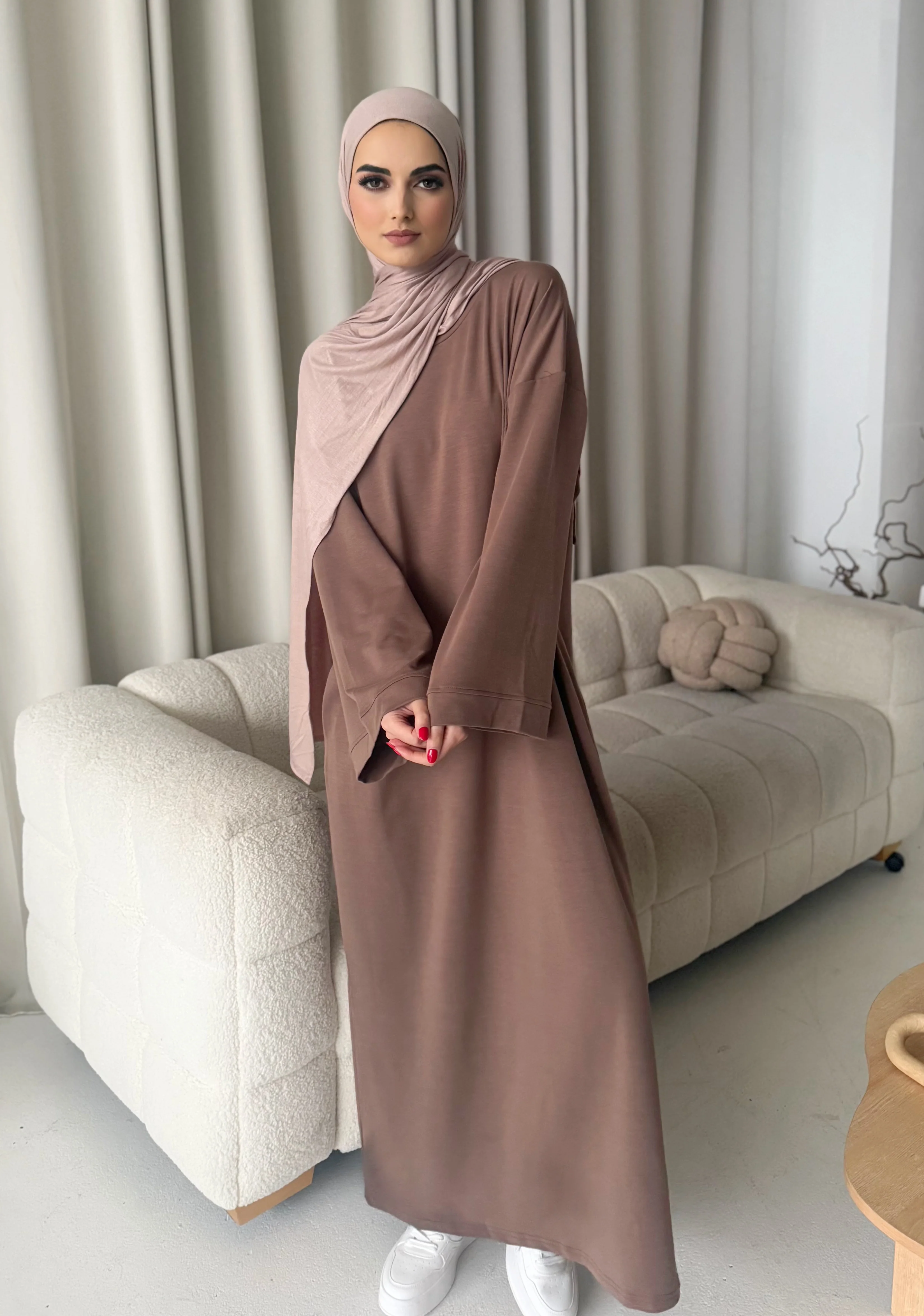 Closed Jersey Abaya - Mocha - Image 4