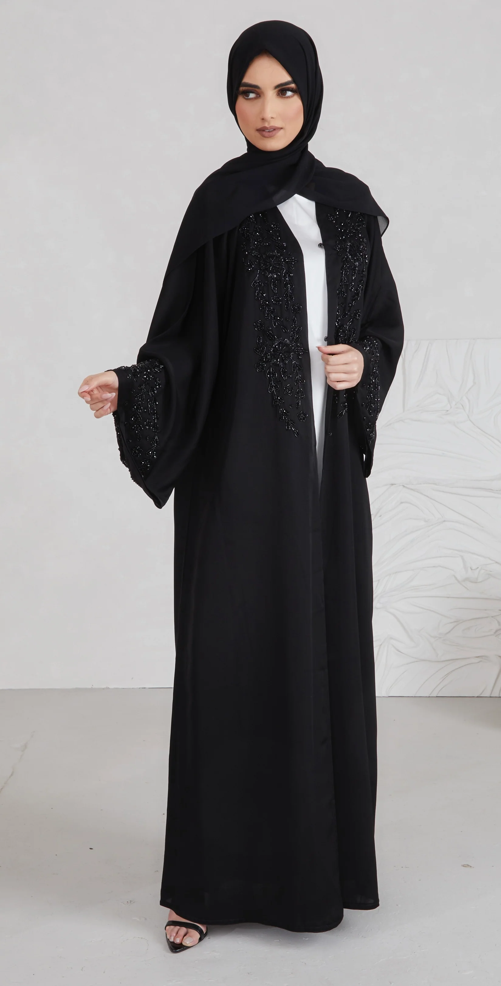 Malak Abaya - Black - Image 3