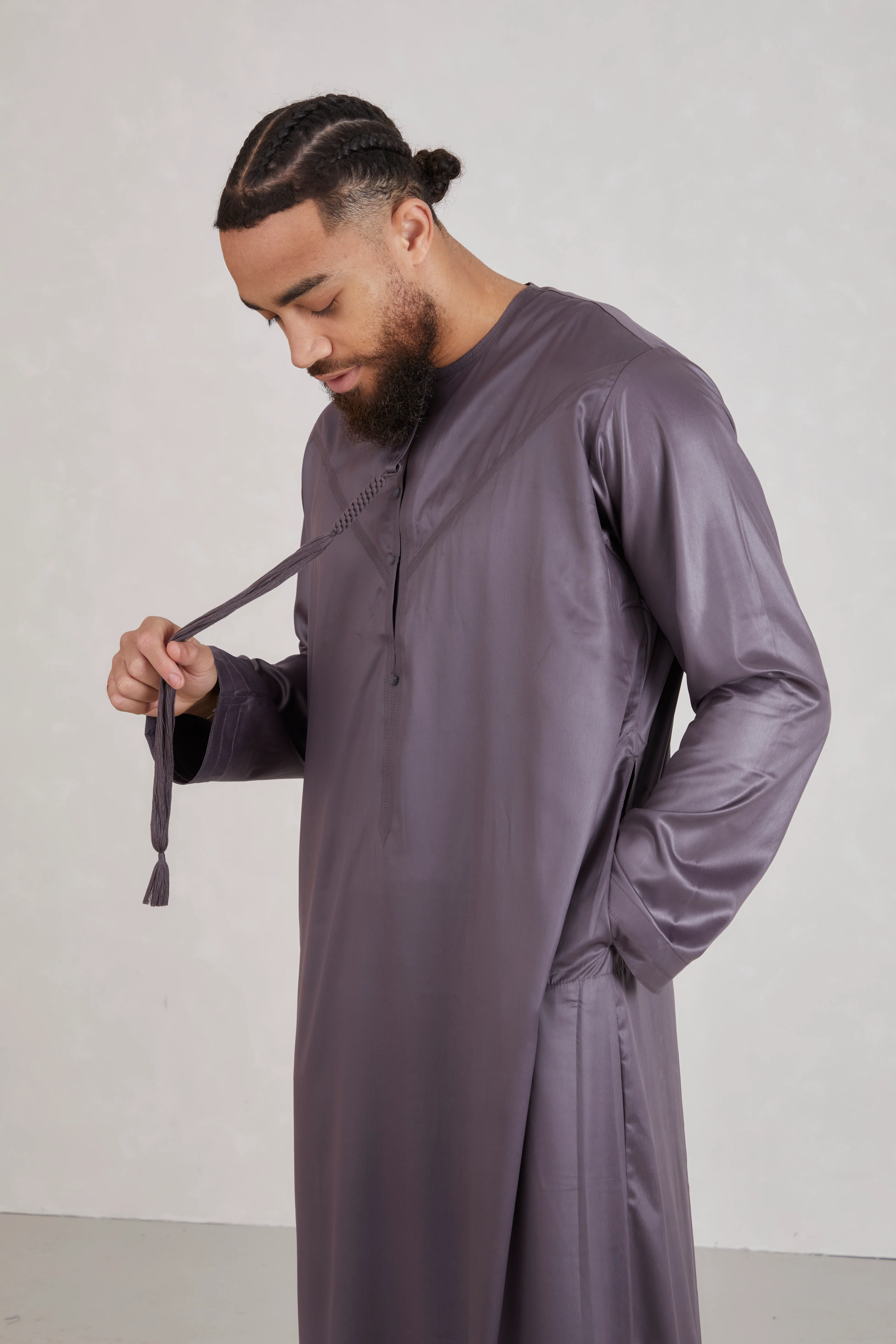 Men's Emirati Thobe - Grey - Image 3