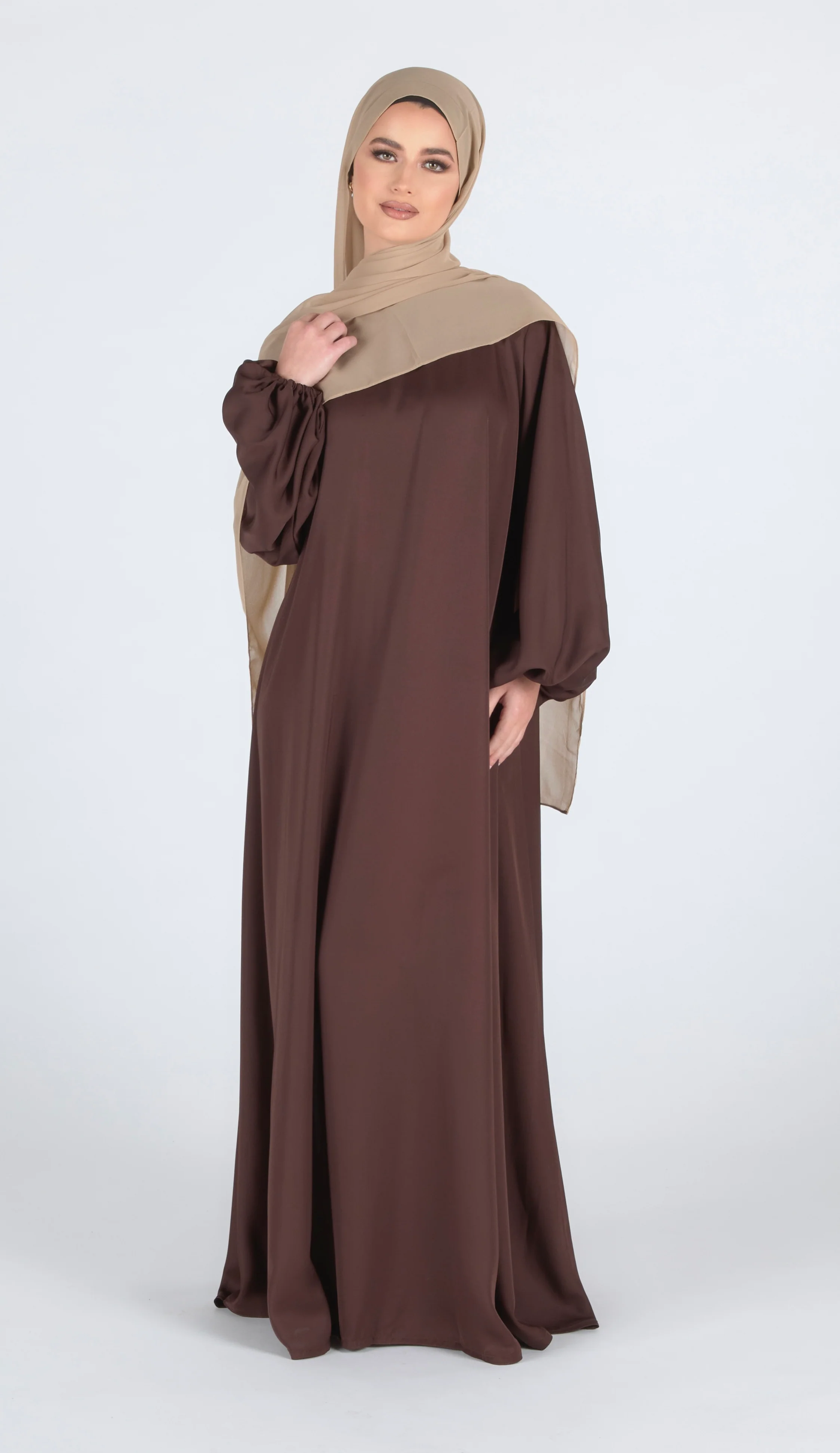 Walnut Flare Closed Abaya - Image 3